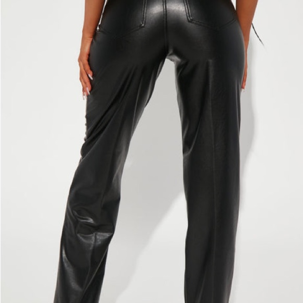 Sz M women Fashion Nova Truly chic faux leather pant black New - Picture 4 of 14